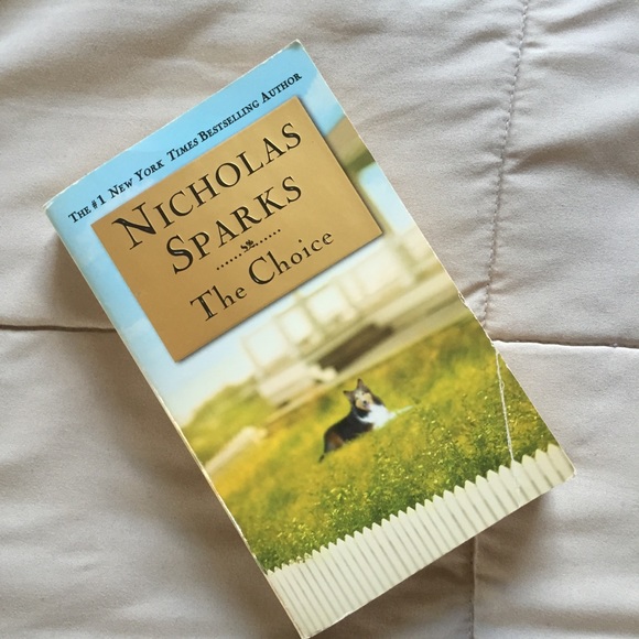 "The Choice" by Nicholas Sparks - Picture 1 of 2